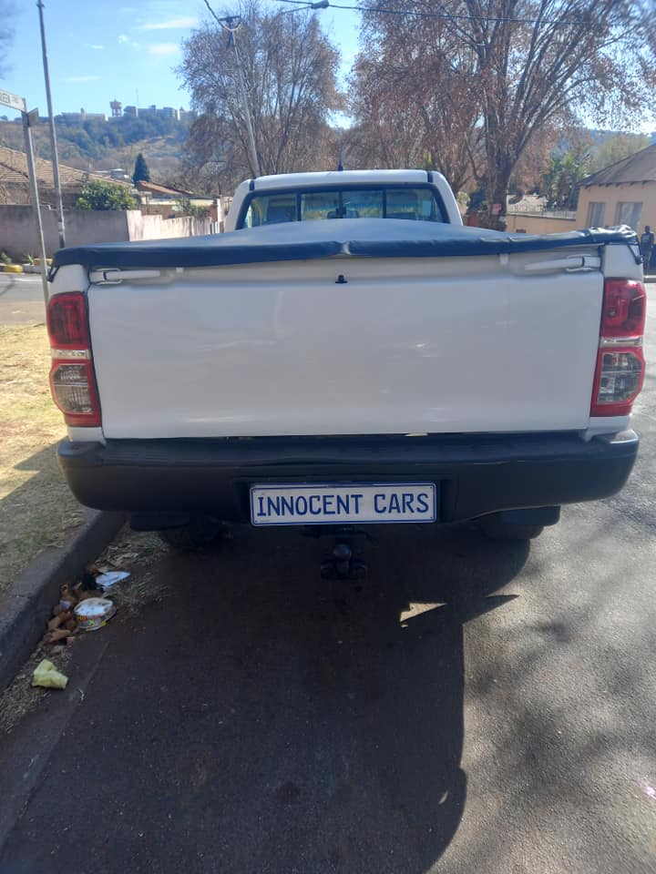 2013 TOYOTA HILUX 2.5 D4D ENGINE DIESEL, HIGH RAIDER, MANUAL, WHITE COLOR, 105000KMS,