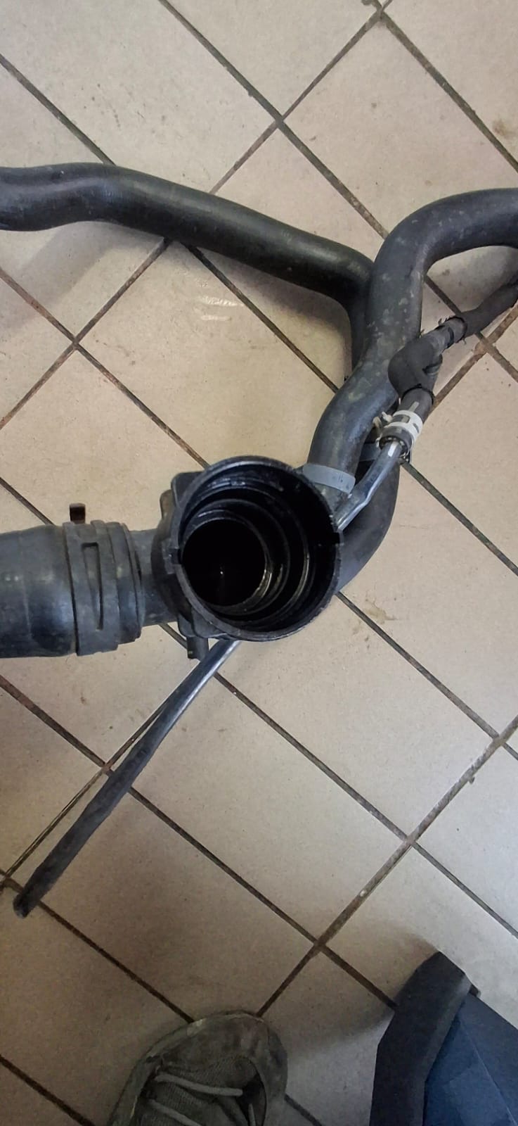 2022 VW POLO 8 RADIATOR HOSE FOR SALE IN GOOD CONDITION - Private Seller