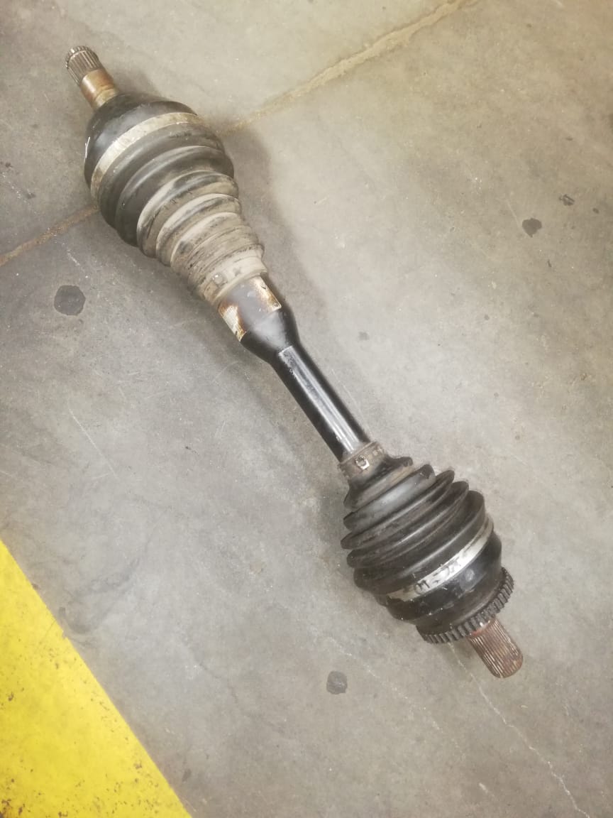 XC90 2005 VOLVO DRIVE SHAFT FOR SALE - Private Seller
