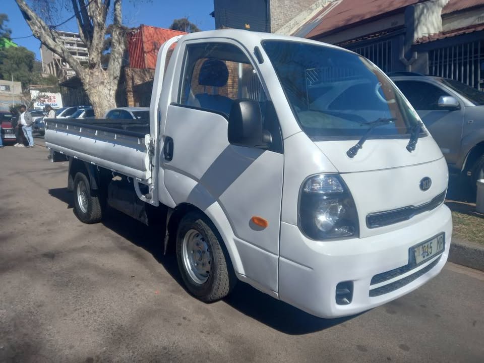 2018 Kia K2700 DIESEL, Manual, White,