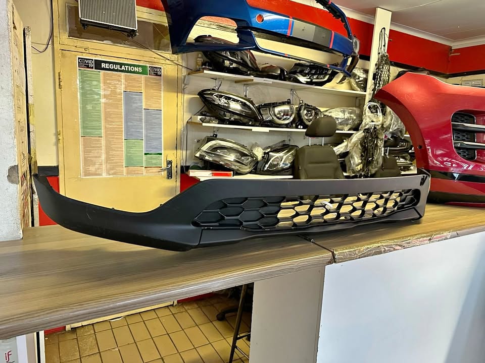 2020 RENAULT TRIBER LOWER GRILL FOR SALE - Private Seller