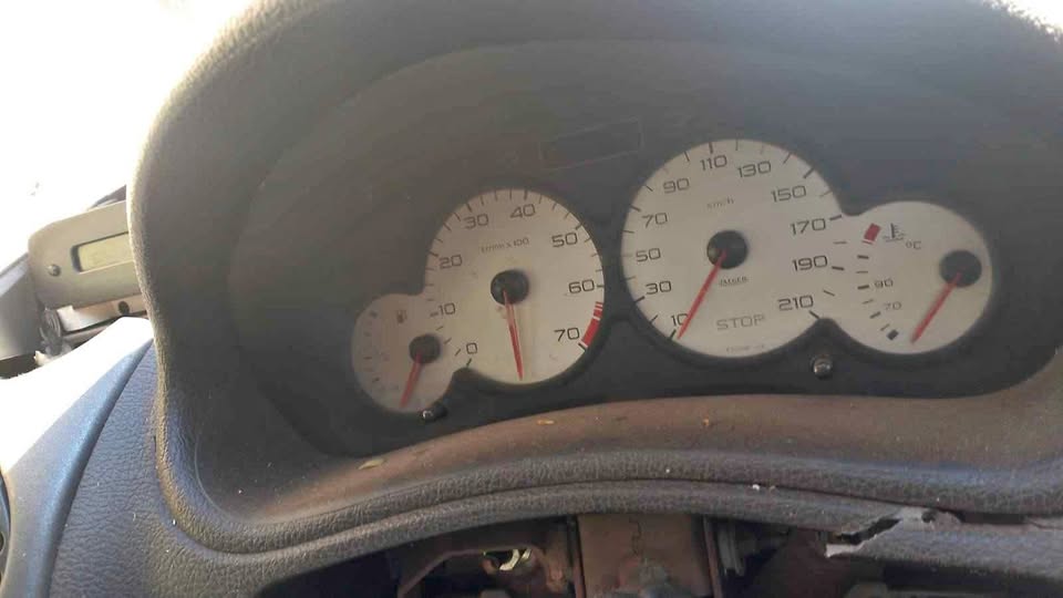 Peugeot 206 cluster - Private Seller Peugeot 206 cluster - Private Seller