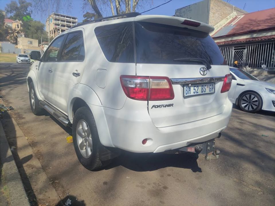 2011 Toyota fortuner 3.0 D4D Automatic