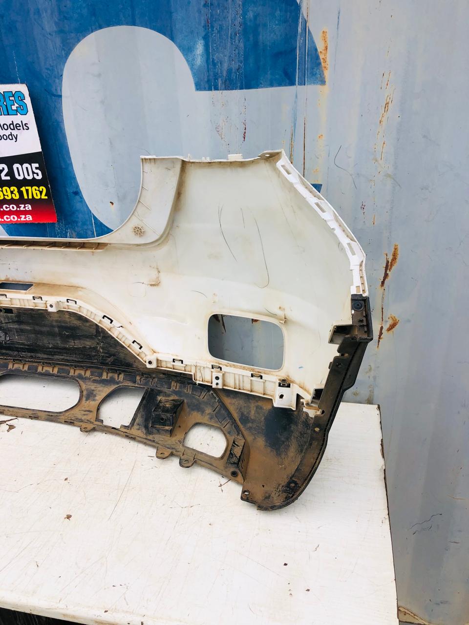 Hyundai Venue rear/back bumper with diffuser (2018-2022) - Private Seller Hyundai Venue rear/back bumper with diffuser (2018-2022) - Private Seller