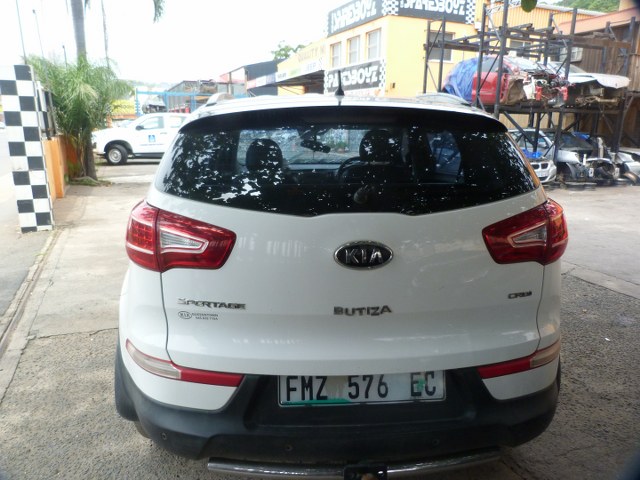 Stripping for spares / KIA SPORTAGE 2.0L DIESEL AUTO - Private Seller Stripping for spares / KIA SPORTAGE 2.0L DIESEL AUTO - Private Seller
