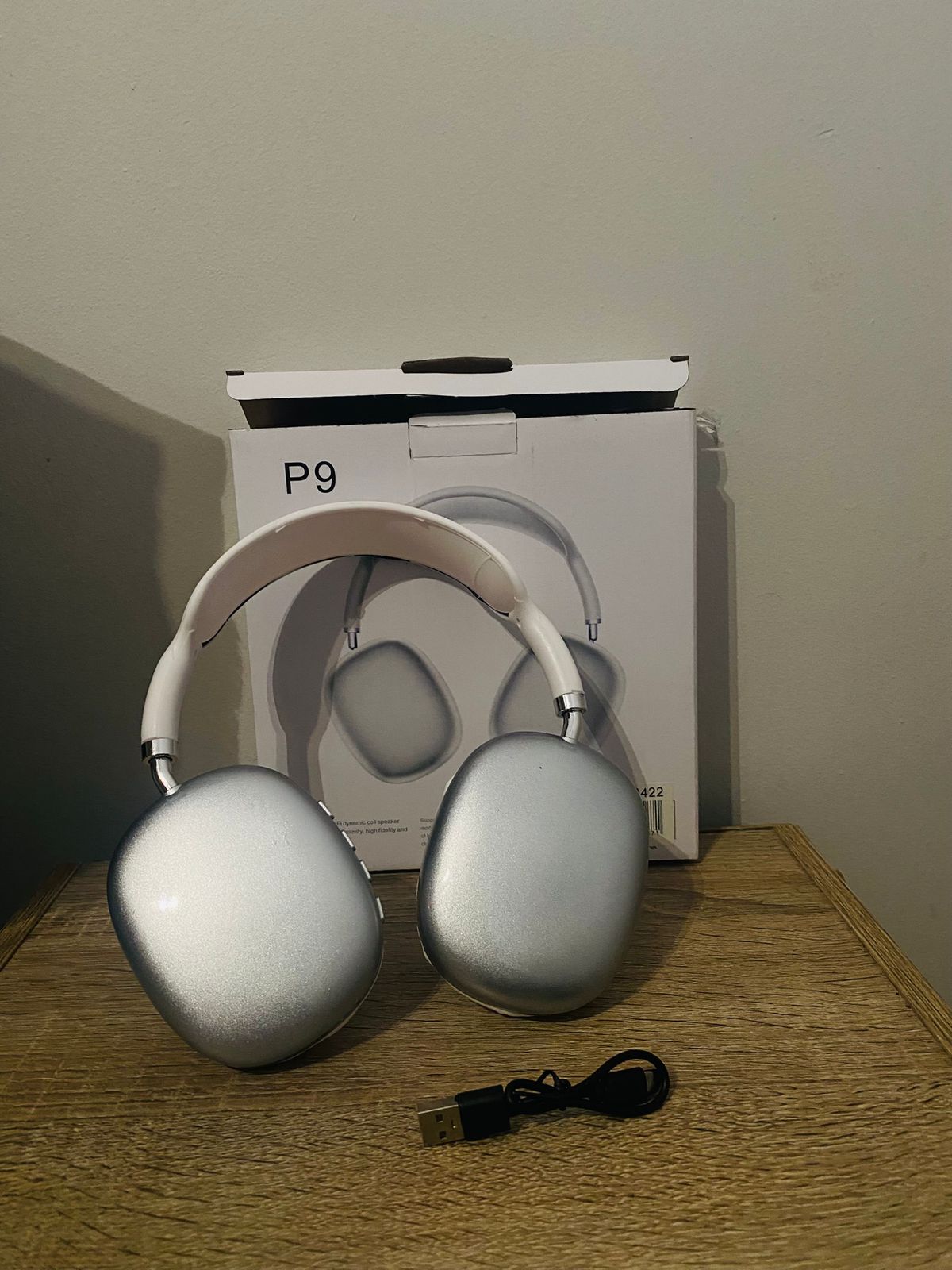 Bluetooth headphones Bluetooth headphones