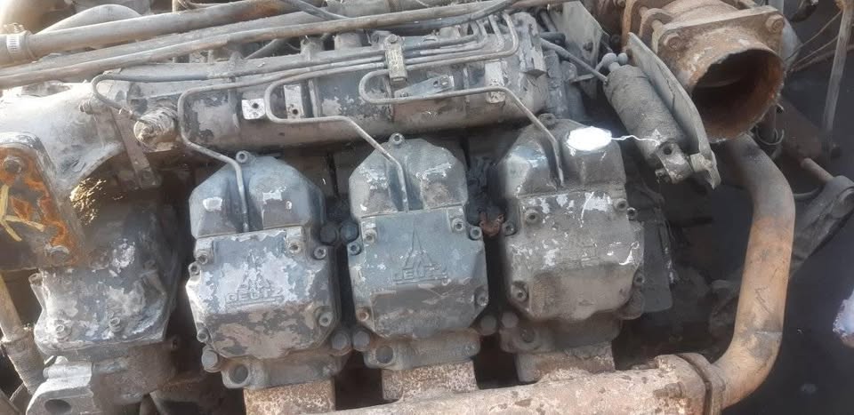 Deutz V6 engines in store