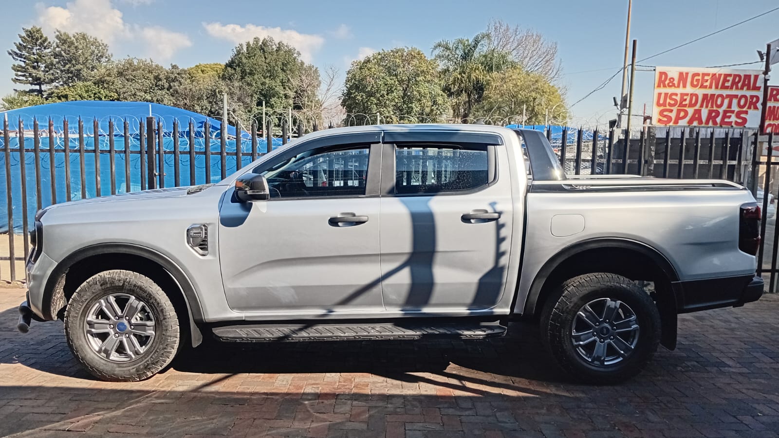 Used 2024 Ford Ranger 2.2TDCi double cab Hi-Rider XL Sport auto - Private Seller Used 2024 Ford Ranger 2.2TDCi double cab Hi-Rider XL Sport auto - Private Seller