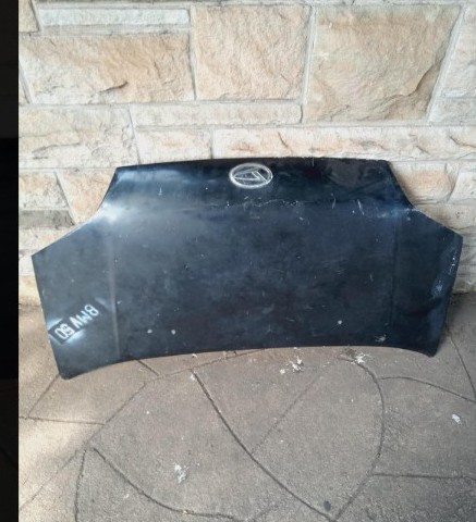 Daihatsu Charade Bonnet, 2006 - Private Seller Daihatsu Charade Bonnet, 2006 - Private Seller