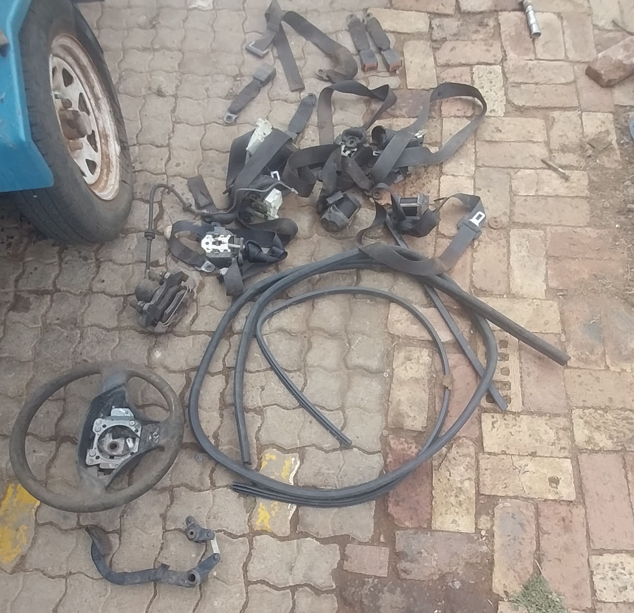 Renault clio 1 spares - Private Seller Renault clio 1 spares - Private Seller