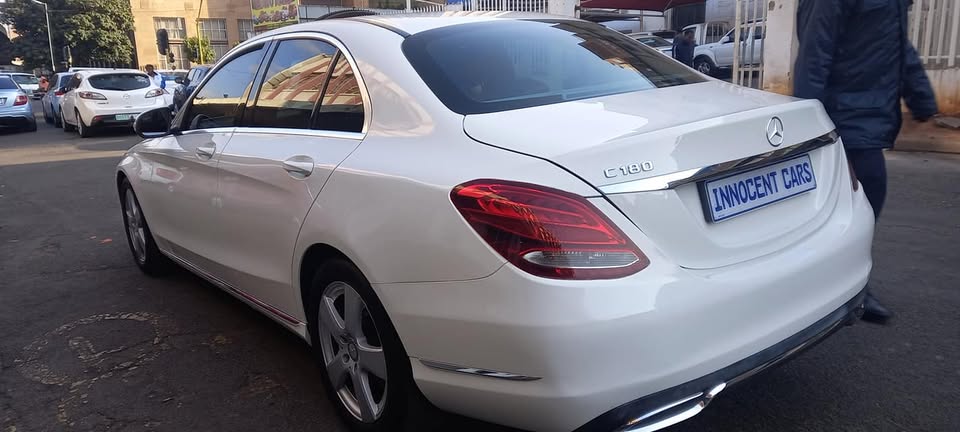 2014 MODEL MERCEDES-BENZ C180 AUTOMATIC WHITE PETROL USED