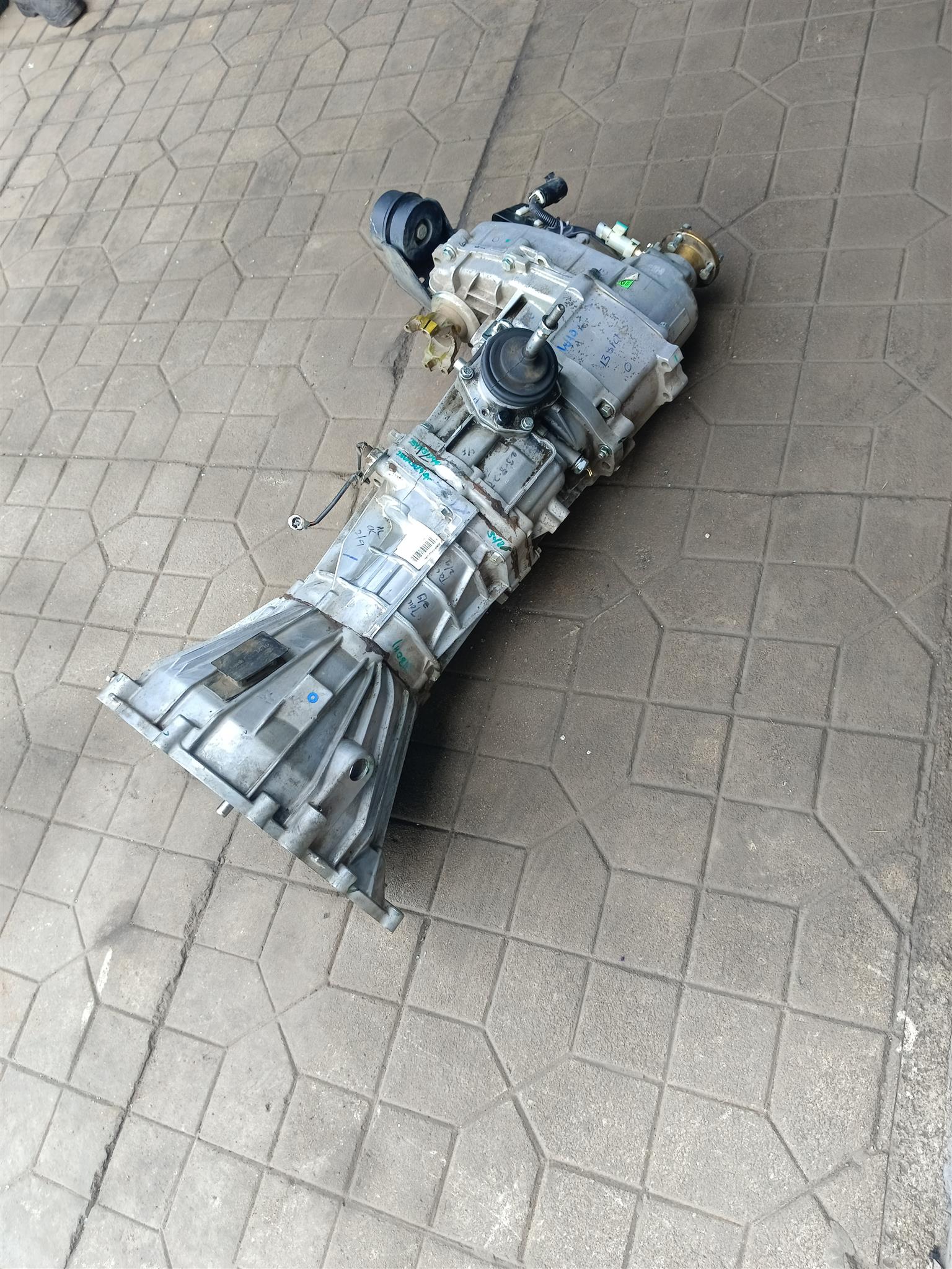 Mahindra pickup 4x4 6speed Gearbox - Private Seller Mahindra pickup 4x4 6speed Gearbox - Private Seller
