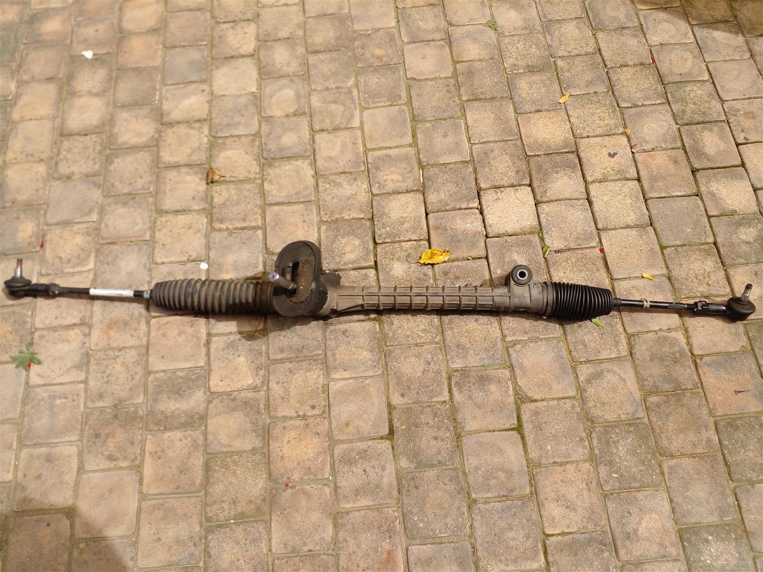 OPEL CORSA GAMMA COMPLETE ORIGINAL STEERING   RACK - Private Seller