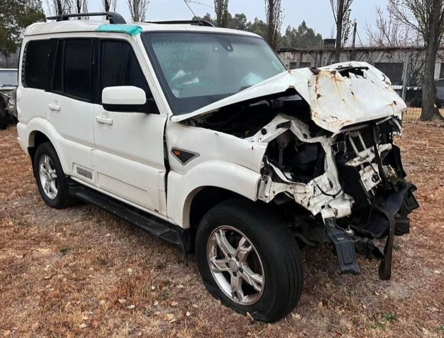 Mahindra Scorpio 2.2 S10 SUV Now Stripping For Spare Parts - Private Seller Mahindra Scorpio 2.2 S10 SUV Now Stripping For Spare Parts - Private Seller