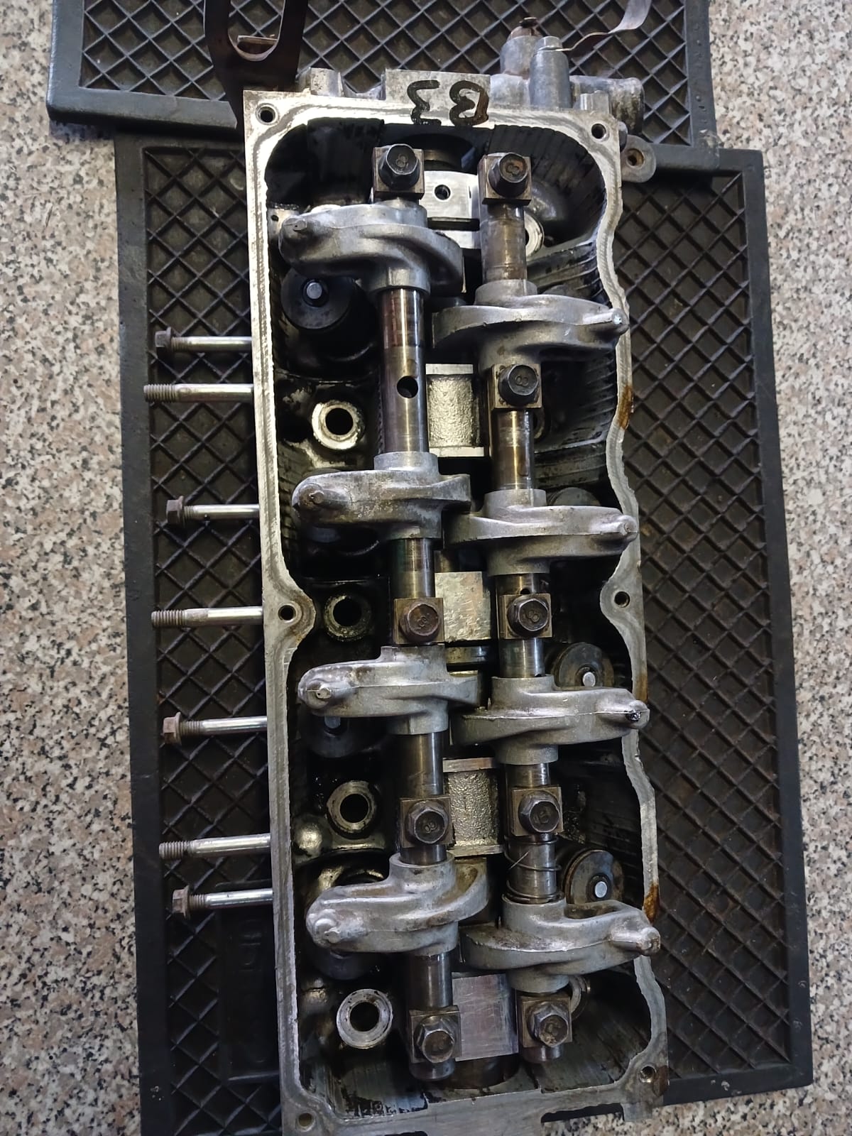 MAZDA B3 CYLINDER HEAD FOR SALE - Private Seller MAZDA B3 CYLINDER HEAD FOR SALE - Private Seller