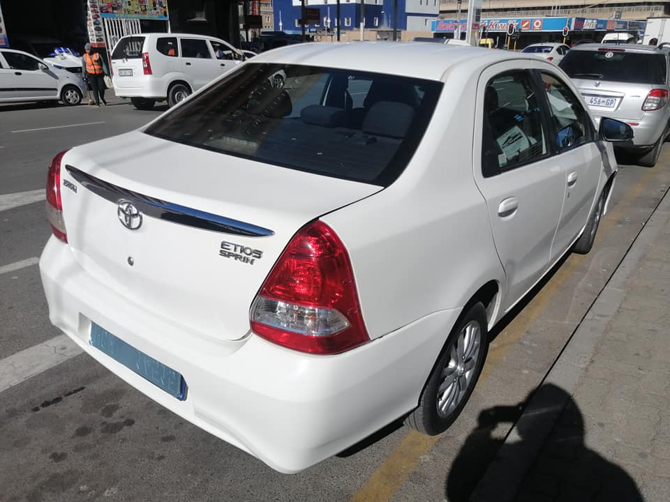 2019 Toyota ETIOS 1.5 72000km