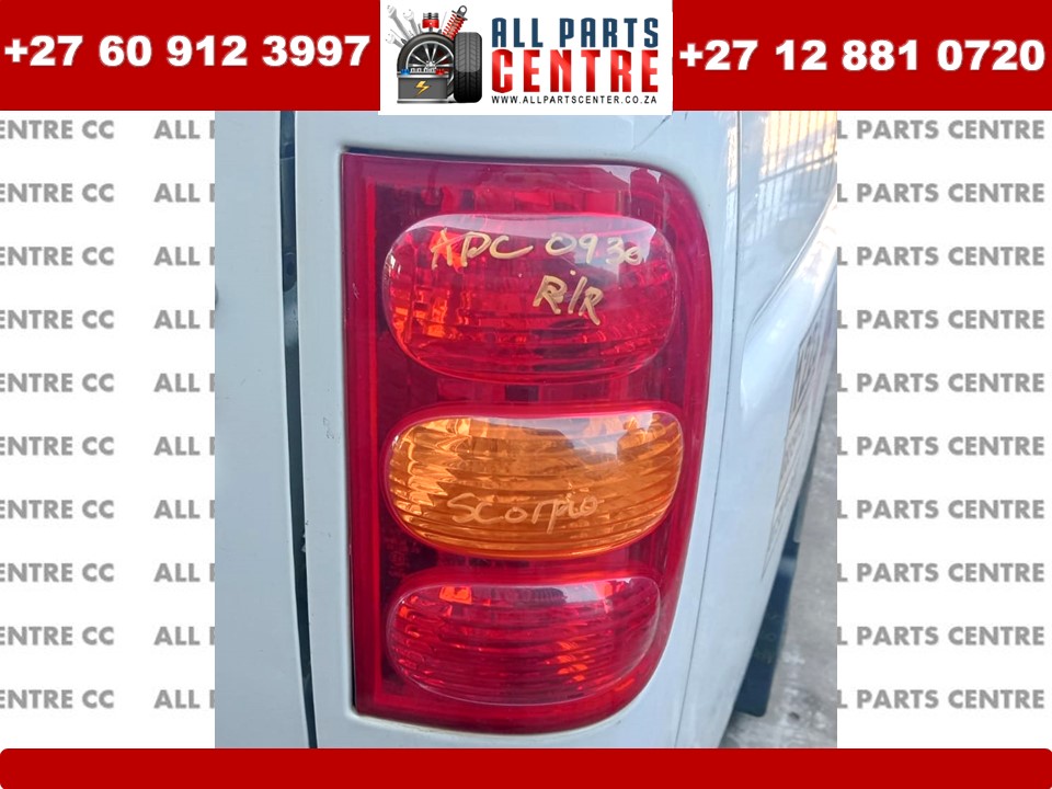 Mahindra Scorpio Pik Up used tail light for sale