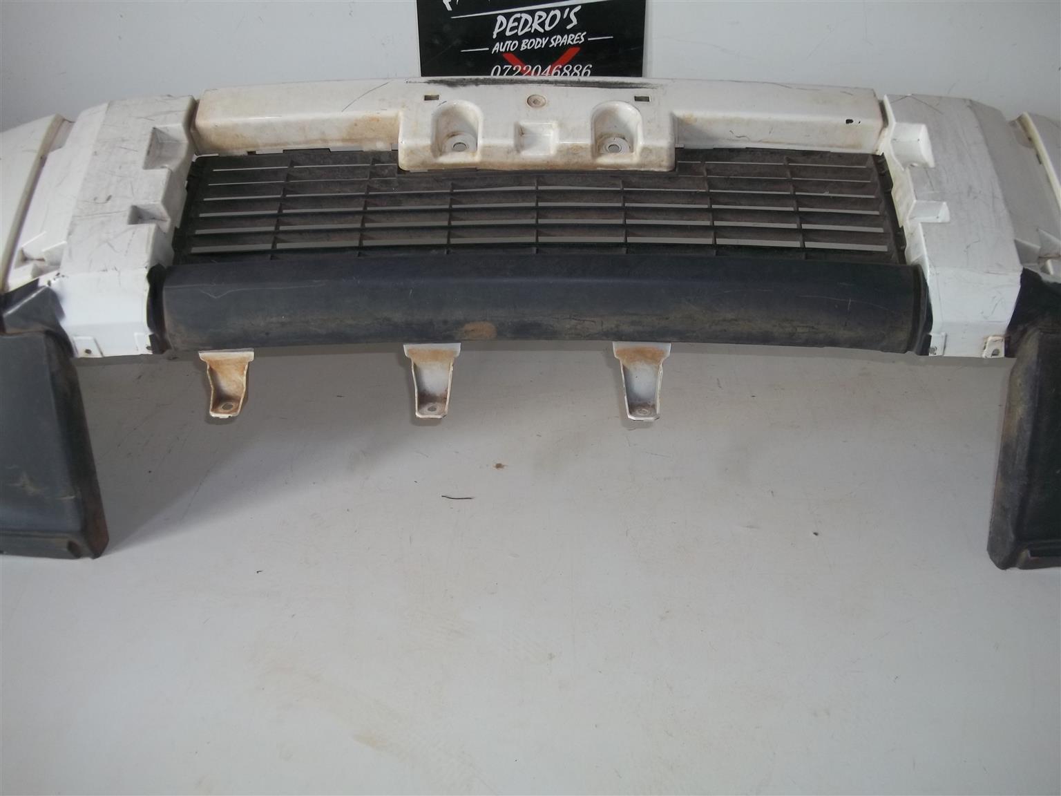 Mitsubishi Pajero front bumper - Private Seller Mitsubishi Pajero front bumper - Private Seller