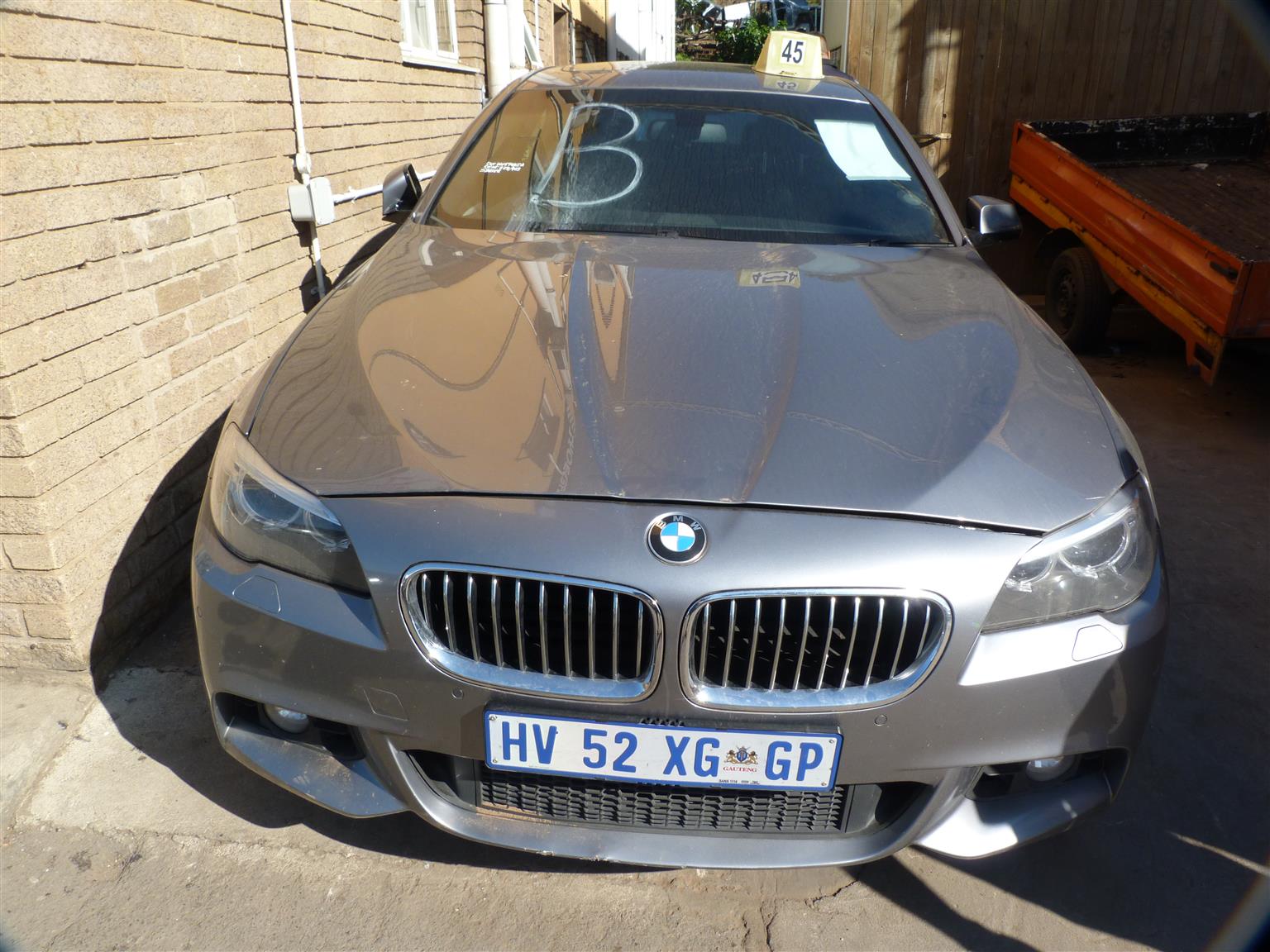 BMW 520i AT M Sport F10 - 2014 - Private Seller BMW 520i AT M Sport F10 - 2014 - Private Seller