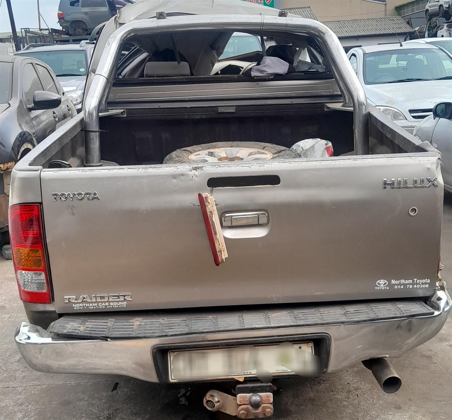 2008 model Toyota Hilux Raider 2.7 VVTI stripping for spares at Autocity Spares - Private Seller 2008 model Toyota Hilux Raider 2.7 VVTI stripping for spares at Autocity Spares - Private Seller