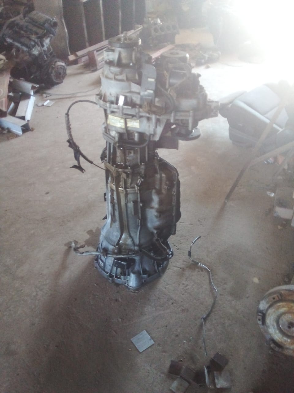 Kia sarento gearbox (complete) - Private Seller Kia sarento gearbox (complete) - Private Seller