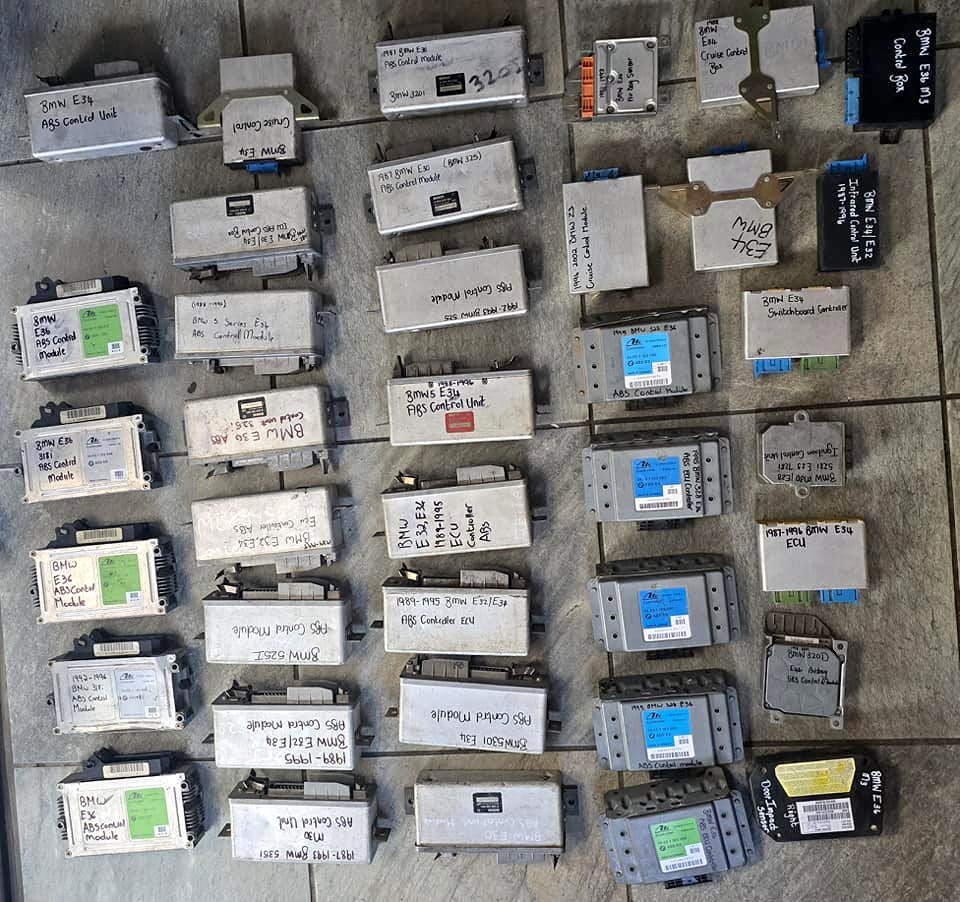 1988-1999 BMW E32/E34/E36 ABS Controller Module - Private Seller 1988-1999 BMW E32/E34/E36 ABS Controller Module - Private Seller
