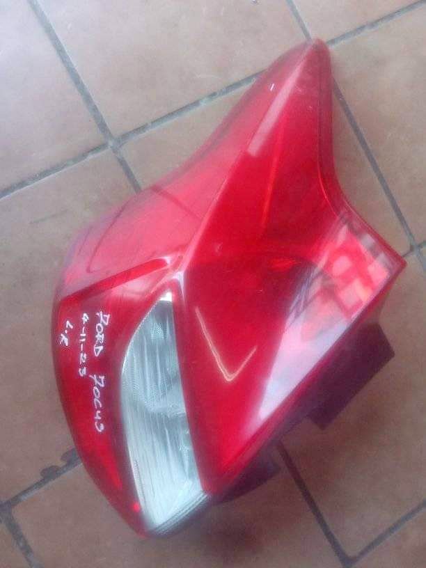 Ford focus tail light (left side) - Private Seller Ford focus tail light (left side) - Private Seller