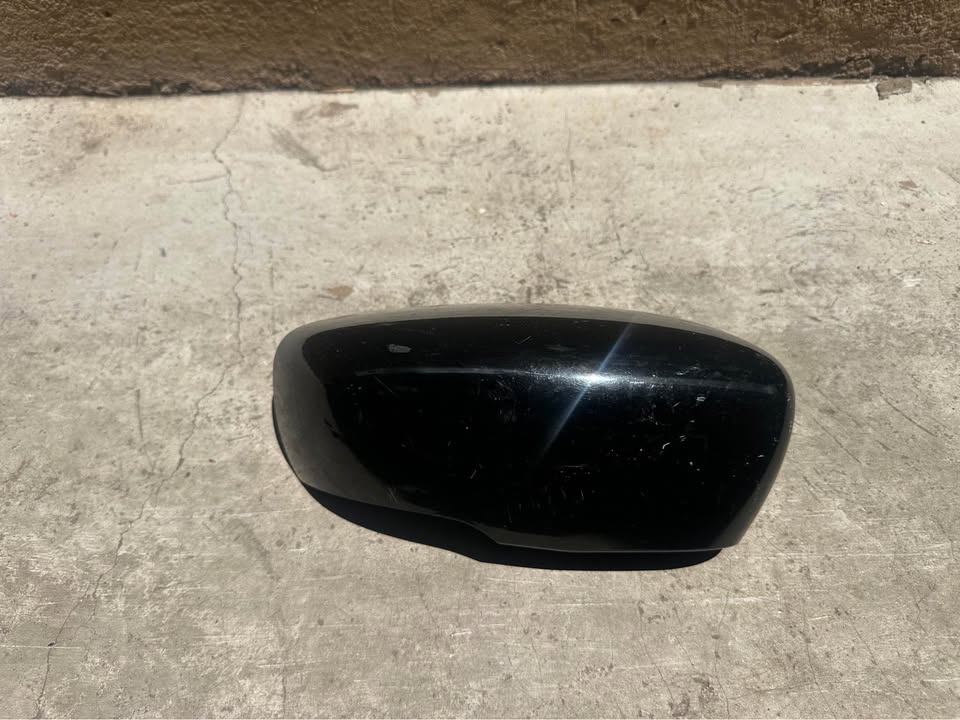 Renault Kiger and Triber right side mirror cover - Private Seller Renault Kiger and Triber right side mirror cover - Private Seller
