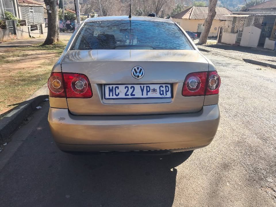 VW polo Vivo 1.4 Sedan Automatic 2018