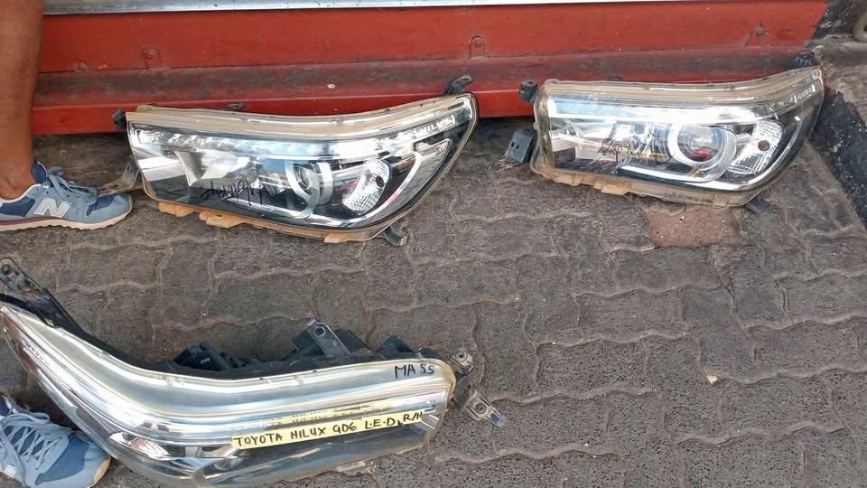 Toyota hilux gd6 headlight - Private Seller Toyota hilux gd6 headlight - Private Seller