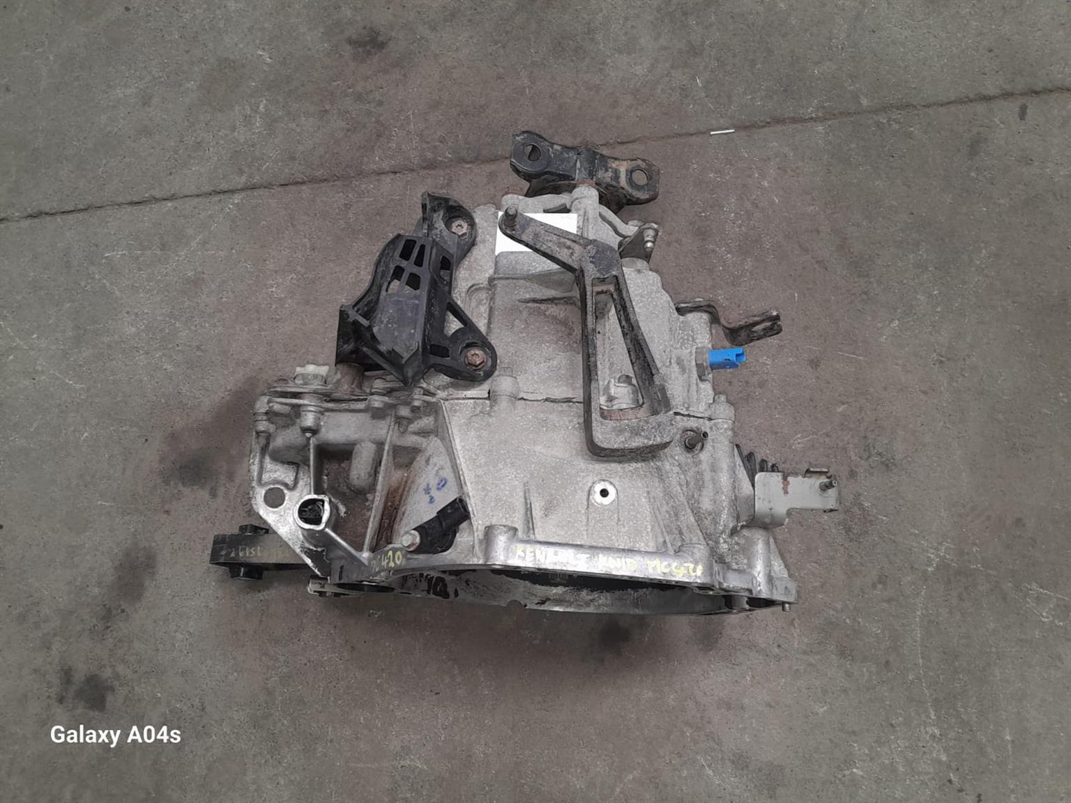 RENAULT KWID 1.0L 3 CYLINDER MANUAL GEARBOX (B4DA ENGINE) FOR SALE - Private Seller RENAULT KWID 1.0L 3 CYLINDER MANUAL GEARBOX (B4DA ENGINE) FOR SALE - Private Seller
