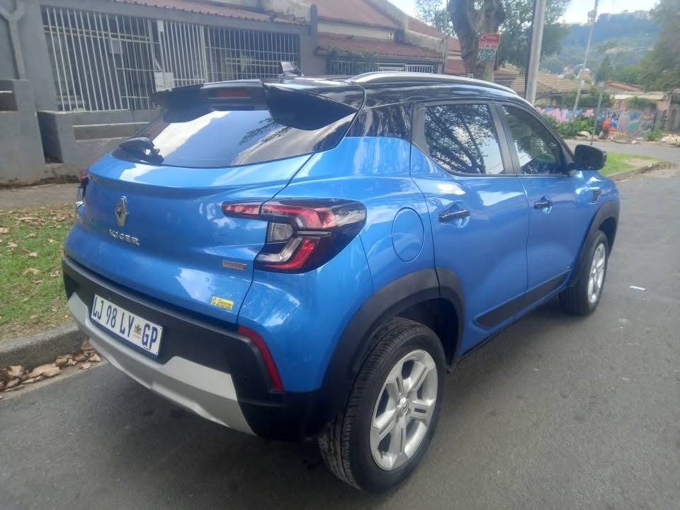 2023 Renault Kiger 1.0 Turbo Petrol, Manual, Blue, 23000kms Service book.