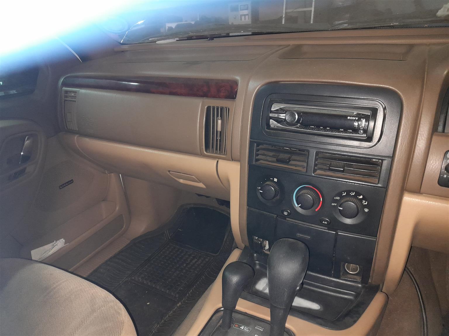 Used 2002 Jeep Grand Cherokee 3.0L CRD Laredo - Private Seller Used 2002 Jeep Grand Cherokee 3.0L CRD Laredo - Private Seller