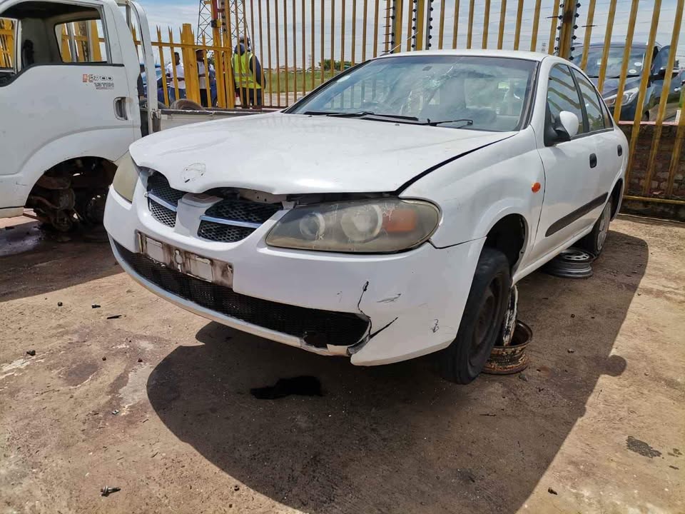 Almera Stripping for spares!! - Private Seller Almera Stripping for spares!! - Private Seller