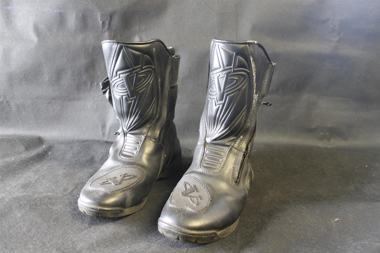 Vega sale motorcycle boots