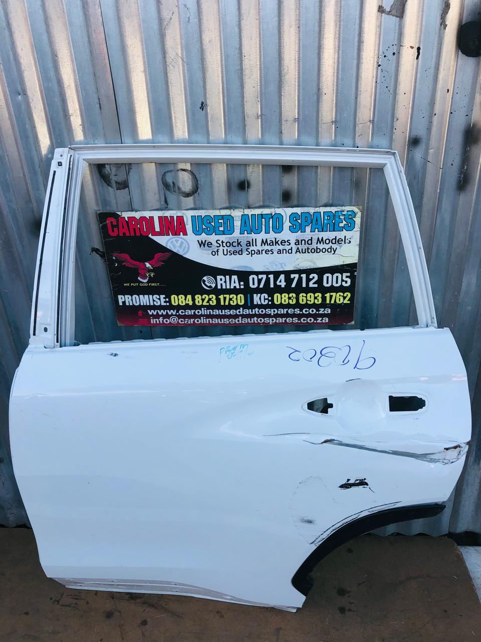 Toyota Rav 4 left rear/back door with door moulding - Private Seller