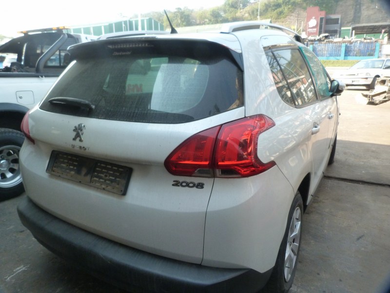 Peugeot 2008 Manual White - 2014 STRIPPING FOR SPARES - Private Seller