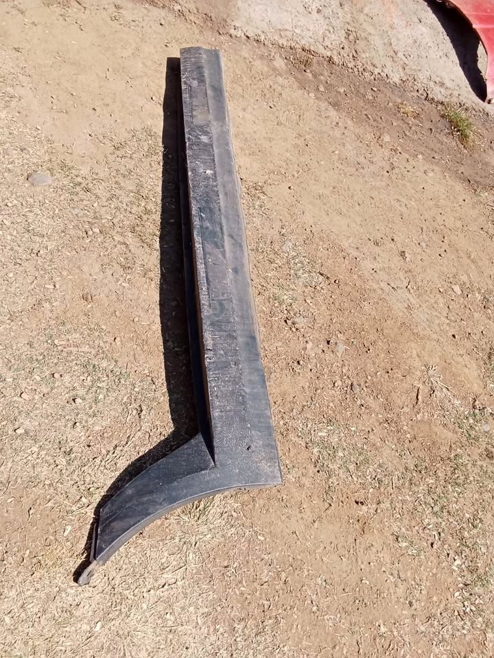 BMW X3 side scurt - Private Seller BMW X3 side scurt - Private Seller