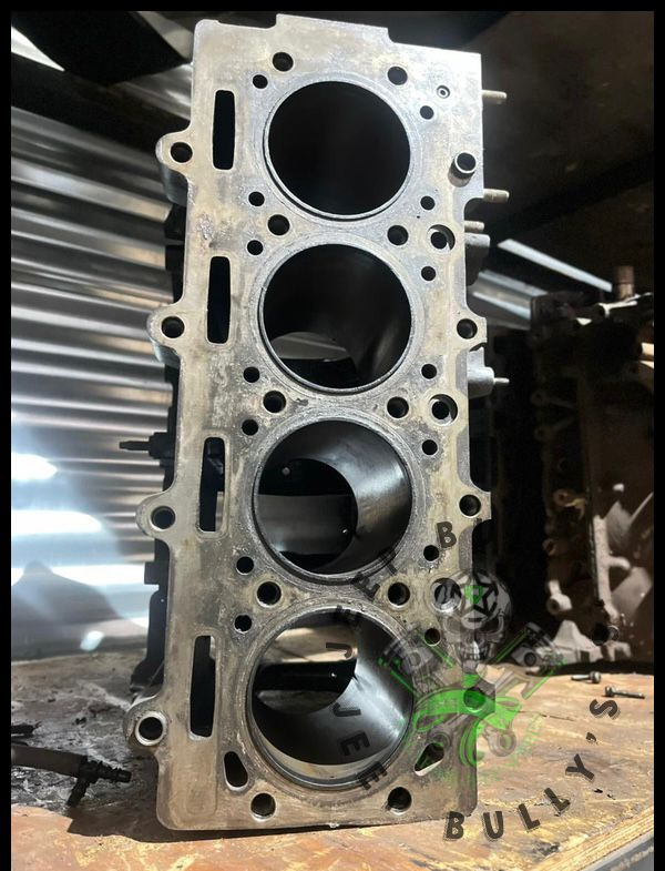 Second Hand Jeep Engine Block at Kalahari Jeep Spares - Private Seller Second Hand Jeep Engine Block at Kalahari Jeep Spares - Private Seller