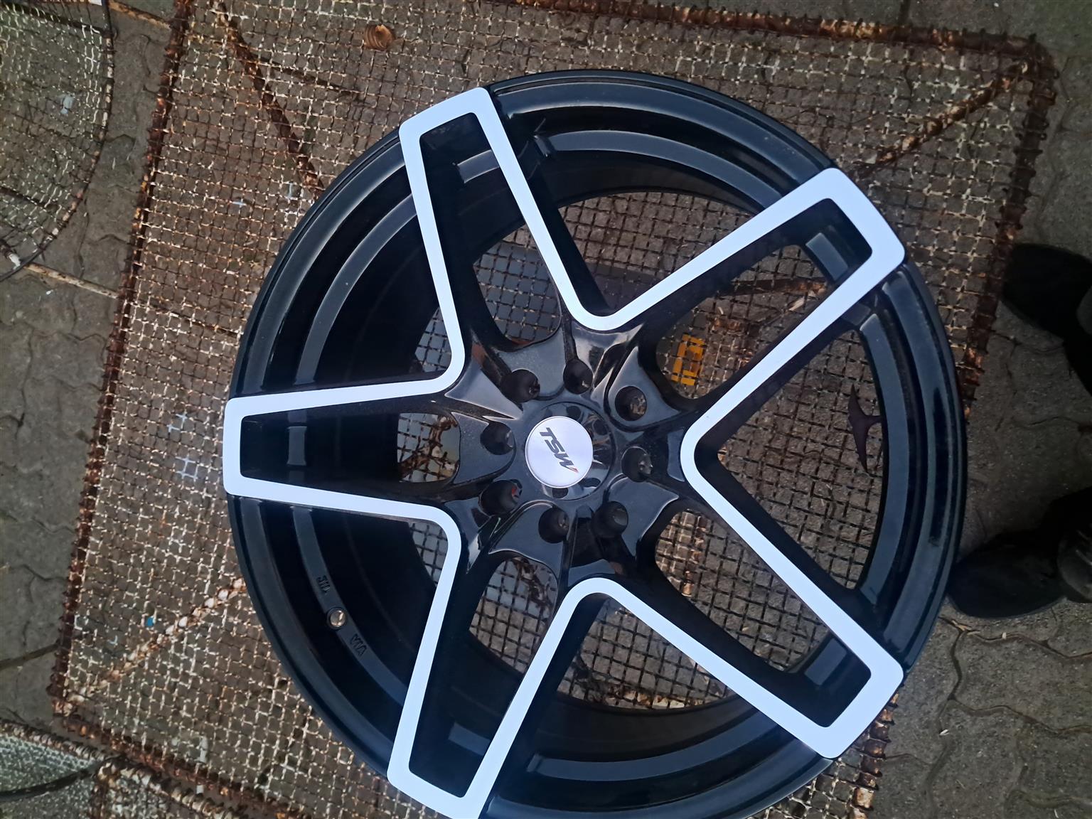 Brand 17 inch rim 8 hole - Private Seller