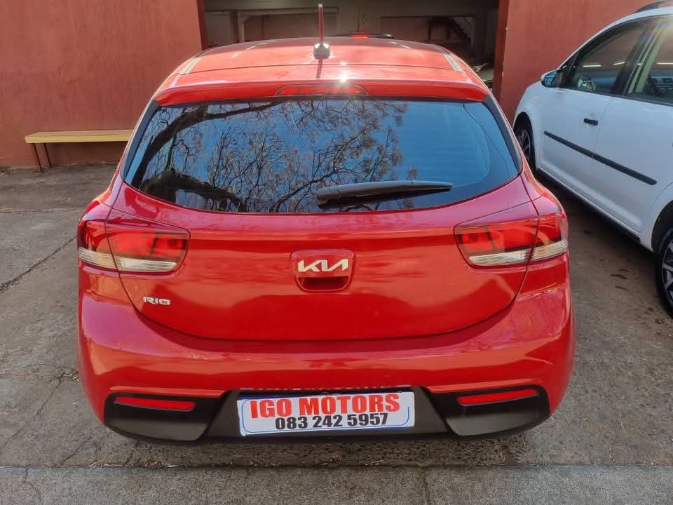 2023 kia Rio 1.2Manual hatch Mechanically Perfect with Reverse Camera, Clothes Seat