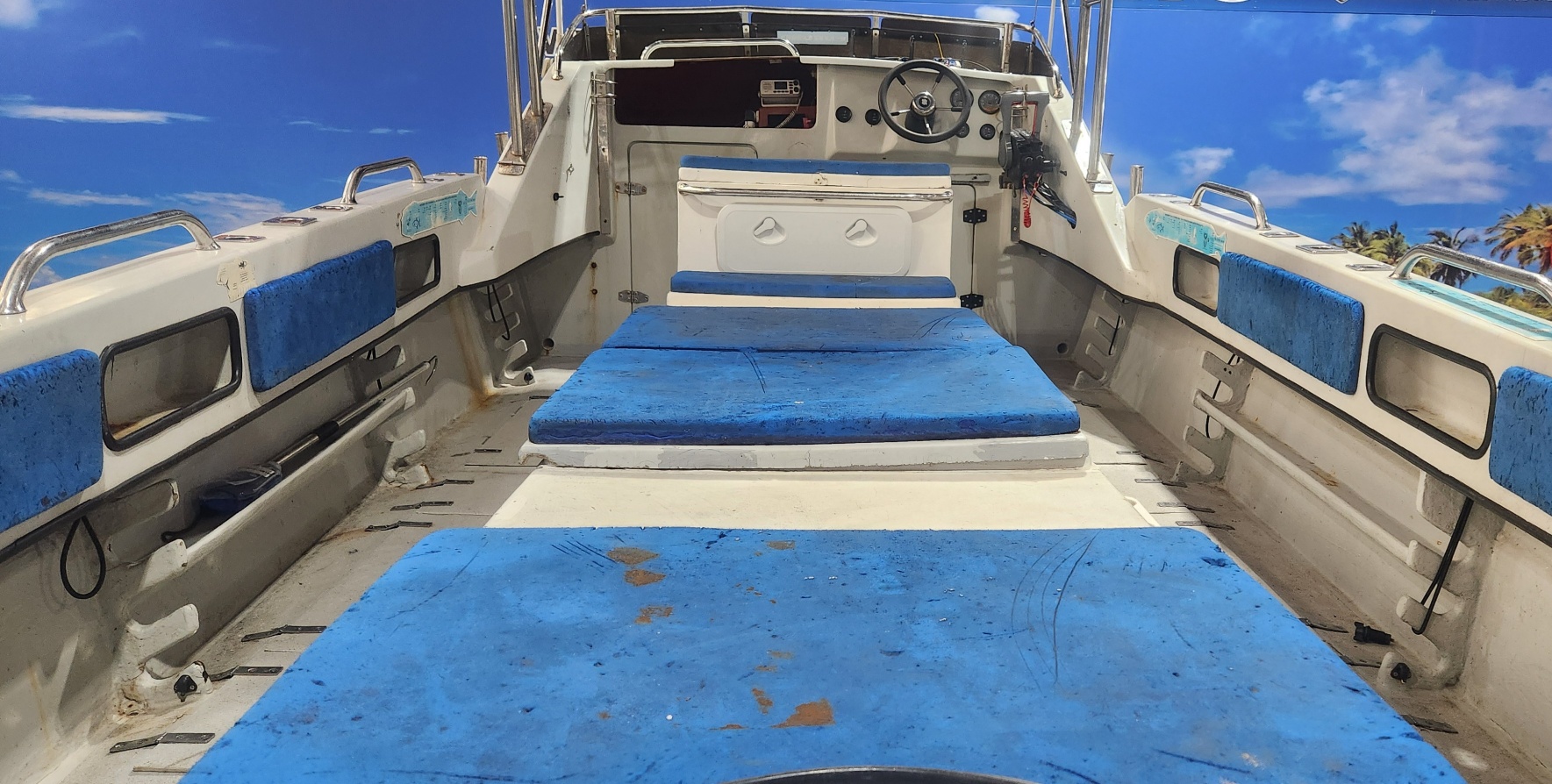 TOMCAT 22 FT ON TRAILER 2 X 140 SUZUKI 4 STROKES 1400 HOURS