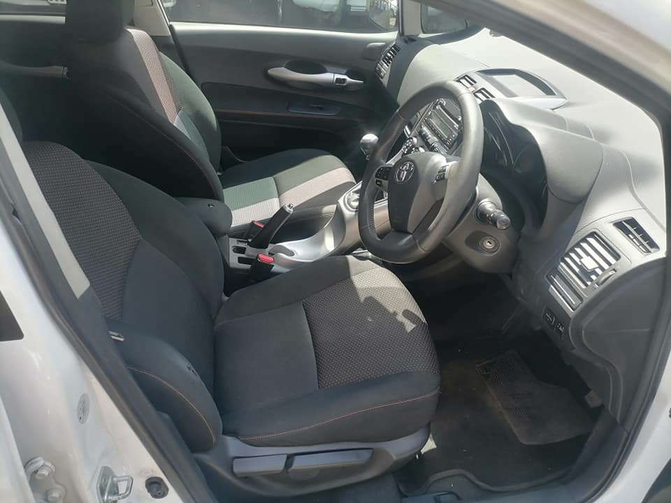 2013 Toyota Auris TRD 1.6 Hatchback with Service books and Spare key