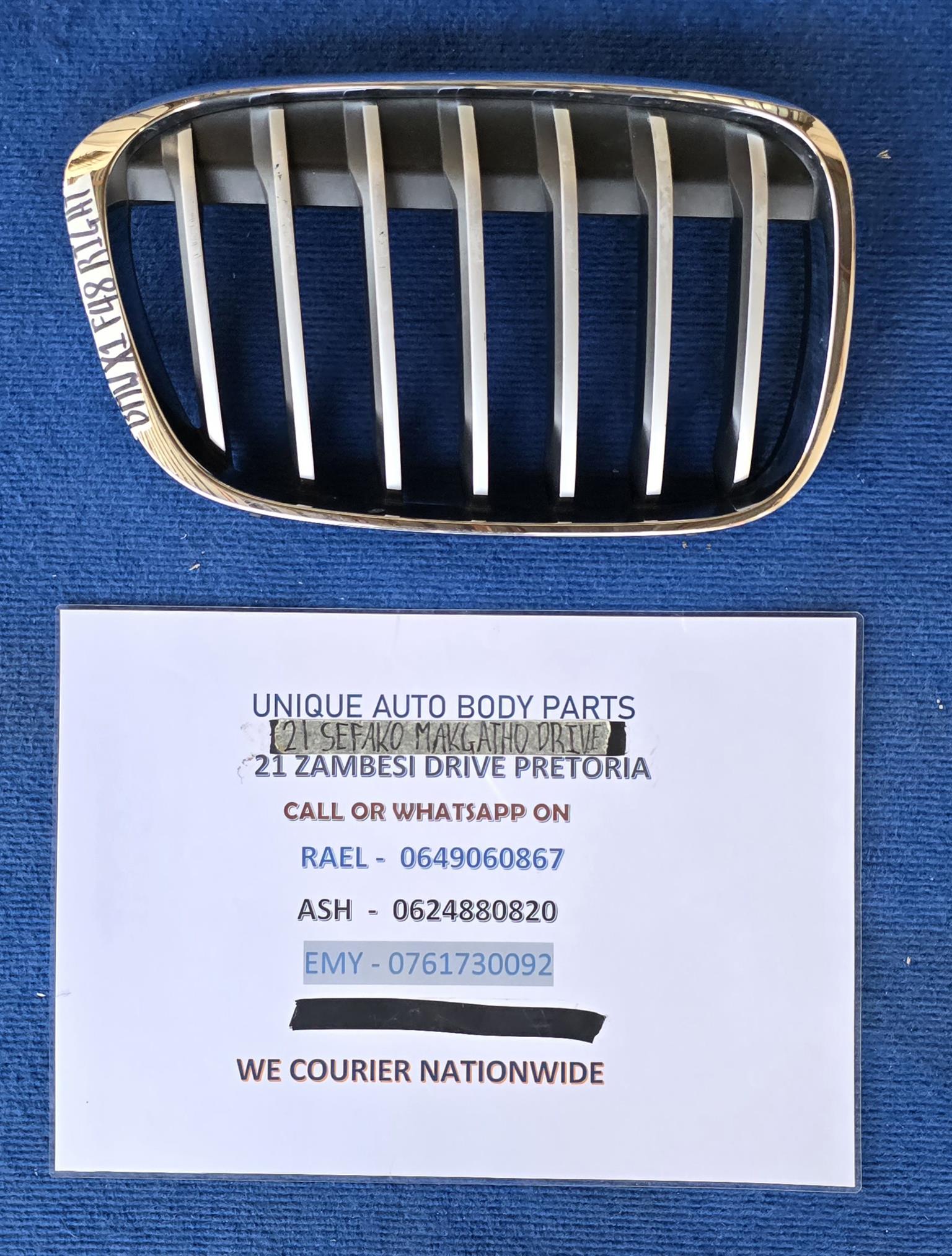 Left & Right Grille for BMW X1 F48 Left & Right Grille for BMW X1 F48