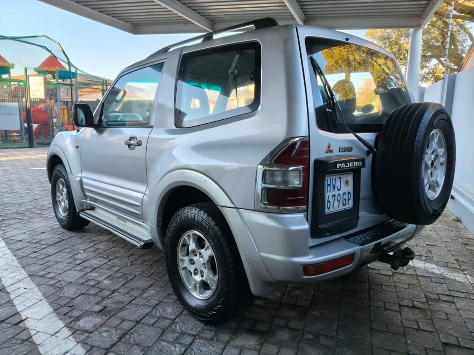 2003 Mitsubishi Pajero 3.2 DI-D