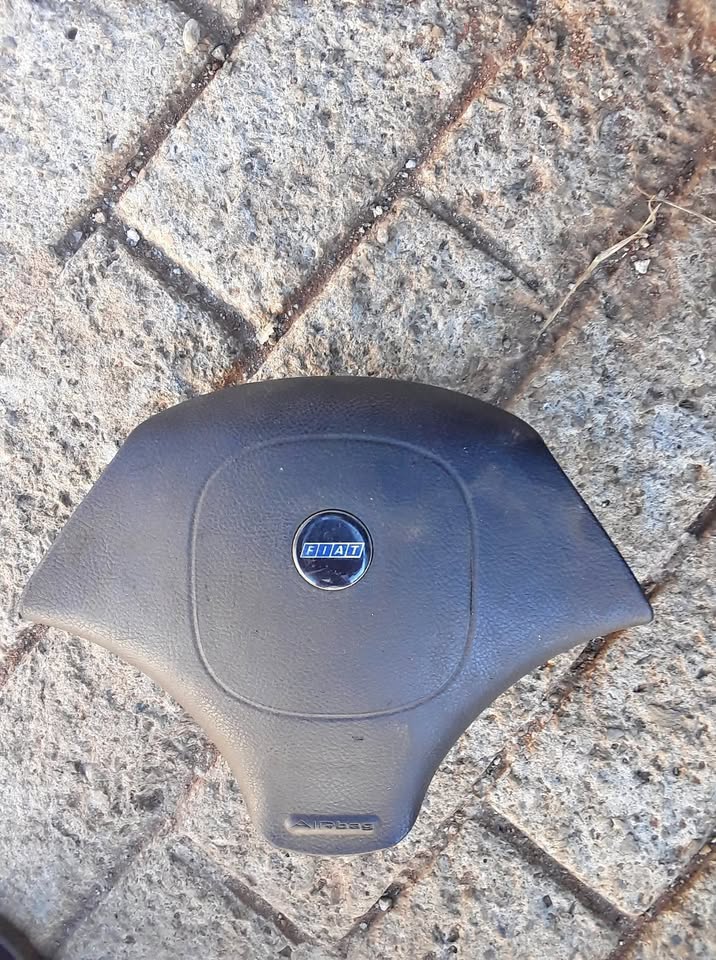 FIAT PALIO AIRBAG FOR SALE - Private Seller FIAT PALIO AIRBAG FOR SALE - Private Seller