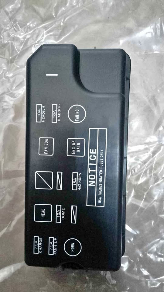 Toyota Tazz 2e fusebox cover