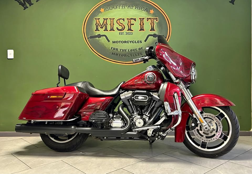 2013 Harley Davidson Streetglide - Private Seller