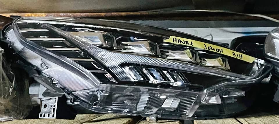 GWM HAVAL JOLION HEADLIGHT - Private Seller GWM HAVAL JOLION HEADLIGHT - Private Seller