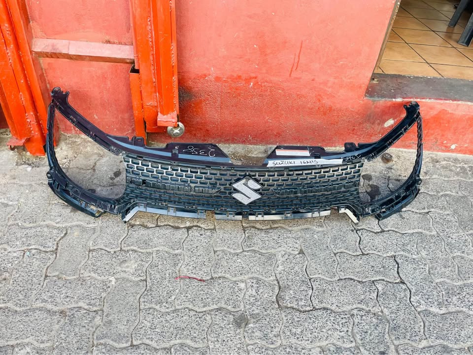Suzuki Ignis grille 2016/19 - Private Seller Suzuki Ignis grille 2016/19 - Private Seller